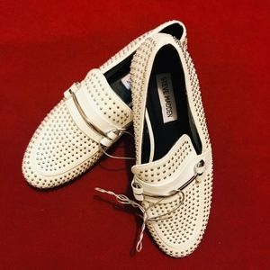 NEW Steve Madden Women's KAST Loafer Flat